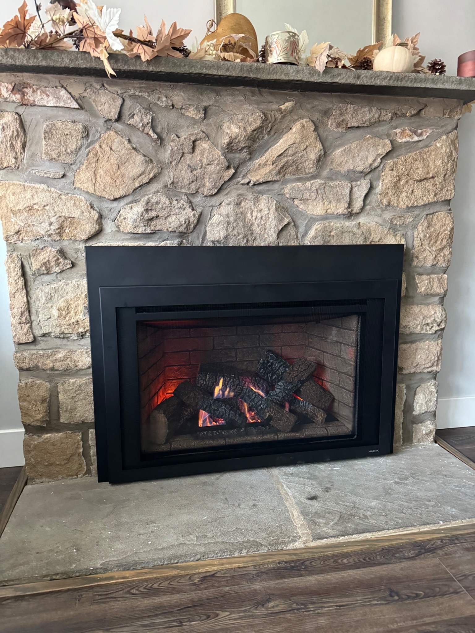 Majestic Trilliant 35 inch gas insert with black surround and Clean Screen front